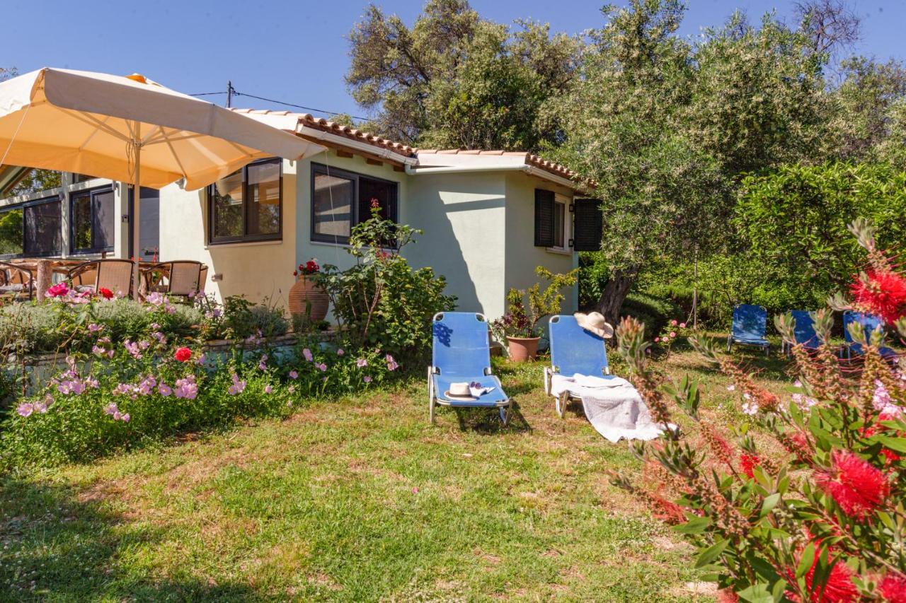 Alesia'S House Kassiopi Exterior photo